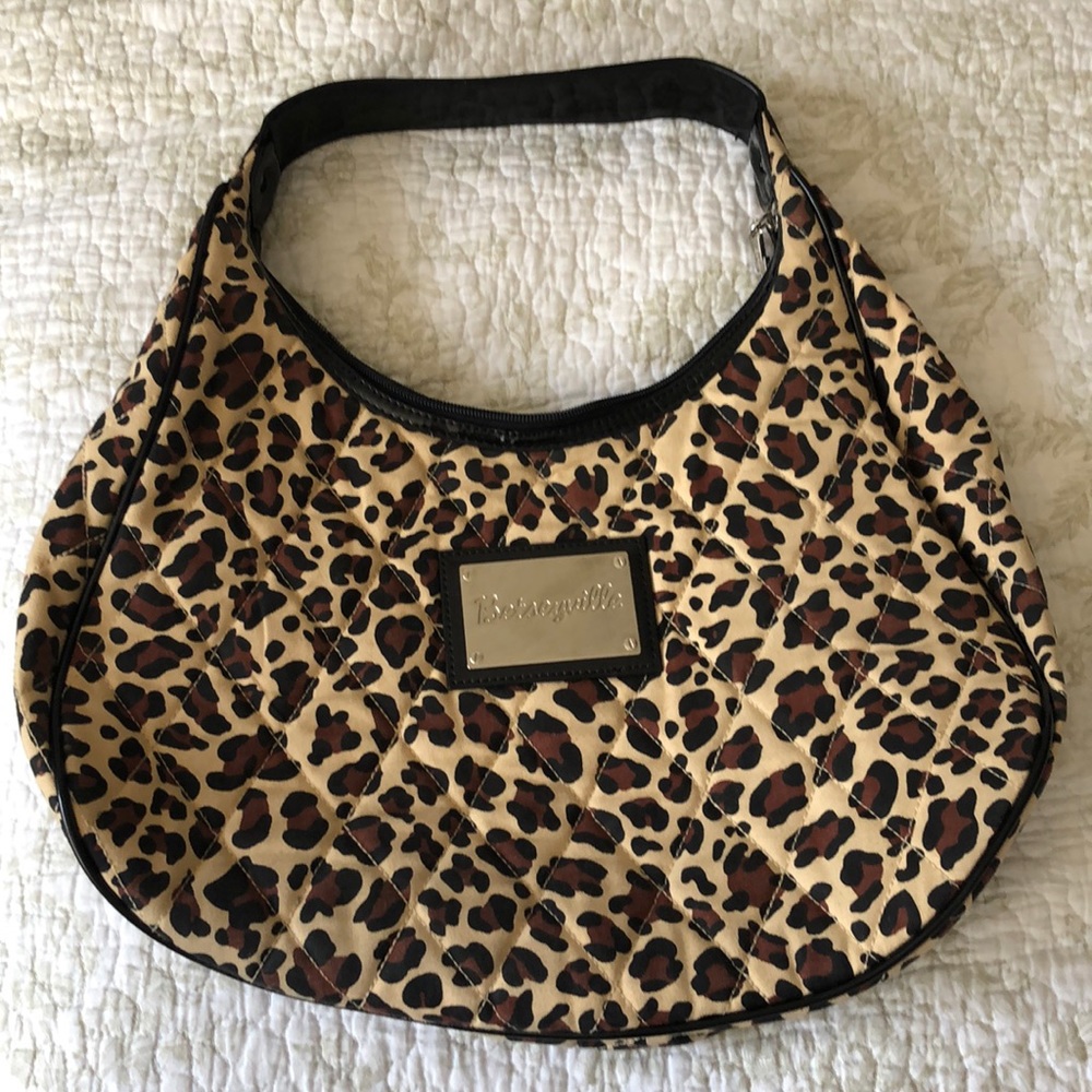 Betseyville shoulder bag